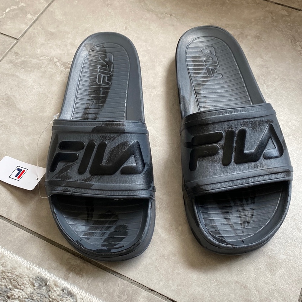 New Mens FILA Slides